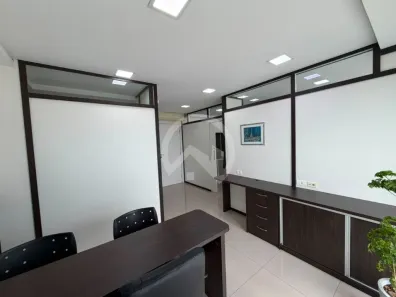 Sala Comercial para alugar, 33m² no Vila Izabel, Curitiba