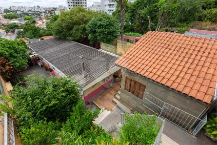 Casa com 3 Quartos à venda, 300m² no Vila Ipojuca, São Paulo
