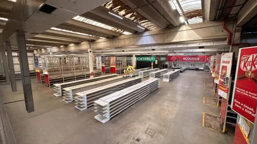 Ponto Comercial para alugar, 4649m² no Planalto de Carapina, Serra