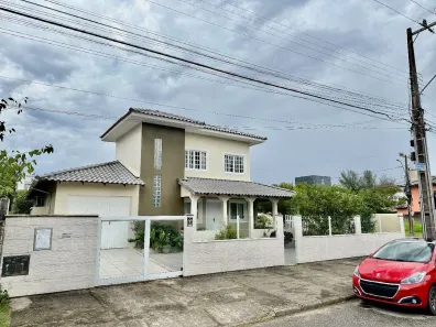 Imóvel Comercial com 2 Quartos à venda, 163m² no Campeche, Florianópolis
