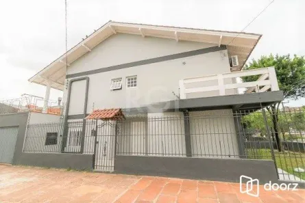 Casa com 4 Quartos à venda, 238m² no Nonoai, Porto Alegre