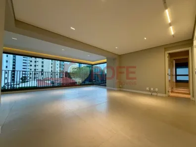 Apartamento com 3 Quartos à venda, 150m² no Moema, São Paulo