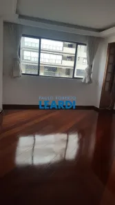 Apartamento com 3 Quartos para alugar, 81m² no Sumaré, São Paulo