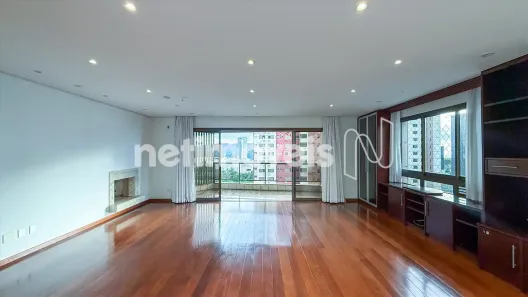 Apartamento com 4 Quartos para alugar, 200m² no Belvedere, Belo Horizonte