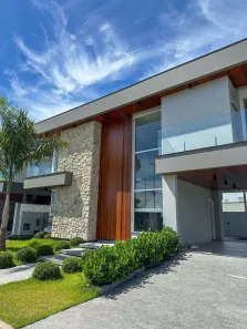 Casa de Condomínio com 3 Quartos à venda, 263m² no Pedra Branca, Palhoça