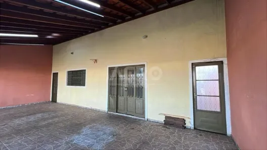 Casa com 3 Quartos à venda, 250m² no Vila Engler, Bauru