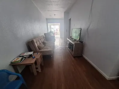 Casa de Condomínio com 2 Quartos à venda, 54m² no Três Vendas, Pelotas