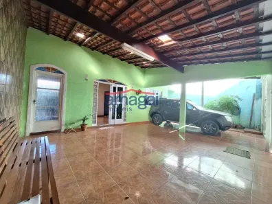 Casa com 5 Quartos à venda, 268m² no Loteamento Villa Branca, Jacareí