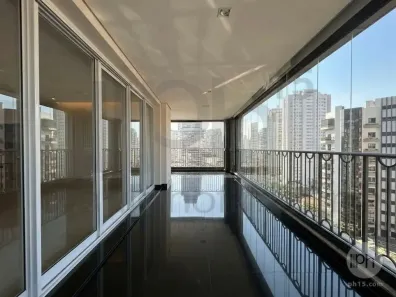 Apartamento com 4 Quartos à venda, 355m² no Vila Uberabinha, São Paulo