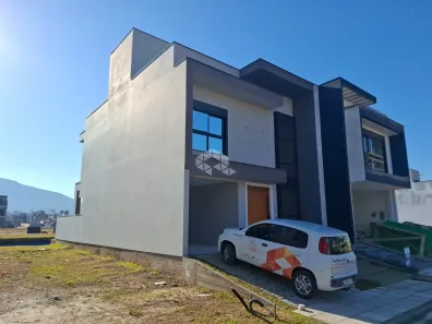 Casa de Condomínio com 3 Quartos à venda, 144m² no Beira Rio, Biguaçu