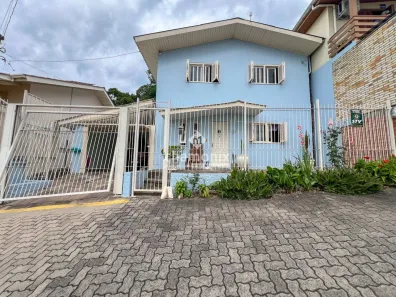 Casa com 3 Quartos à venda, 154m² no Aparecida, Flores da Cunha