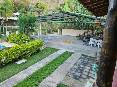 Fazenda/Sítio com 3 Quartos à venda, 100m² no Vila Paiva, São José dos Campos