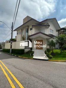Casa de Condomínio com 3 Quartos para alugar, 240m² no Loteamento Villa Branca, Jacareí