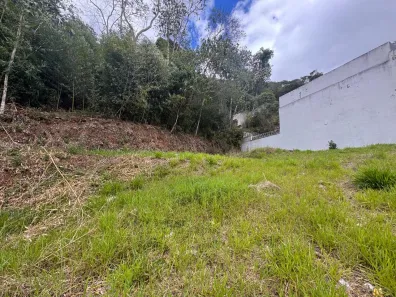 Lote/Terreno à venda, 212m² no Marilândia, Juiz de Fora