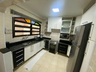 Sobrado com 3 Quartos à venda, 239m² no Parque das Américas, Mauá