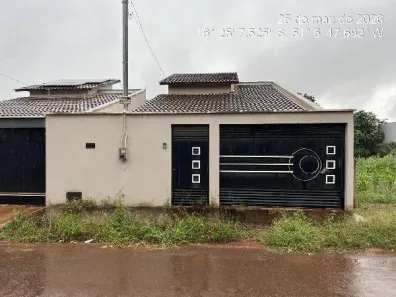 Casa com 3 Quartos à venda, 225m² no Jardim Novo Horizonte, Iporá