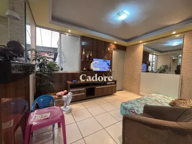 Apartamento com 2 Quartos à venda, 50m² no Chácaras Tubalina e Quartel, Uberlândia