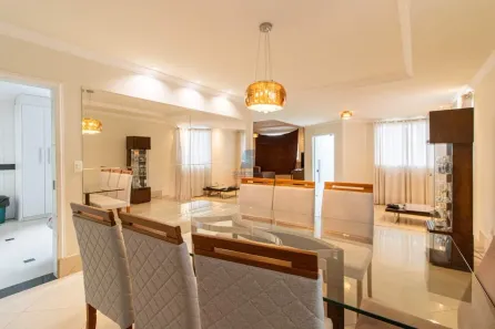 Casa com 4 Quartos à venda, 304m² no Cabral, Contagem