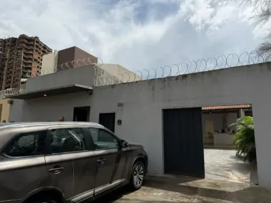Casa com 3 Quartos à venda, 186m² no Parque Amazônia, Goiânia