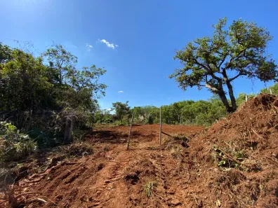 Lote/Terreno à venda, 427m² no , Mateus Leme