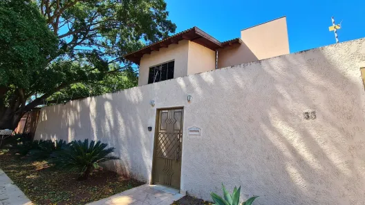 Sobrado com 5 Quartos à venda, 380m² no Carandá Bosque, Campo Grande