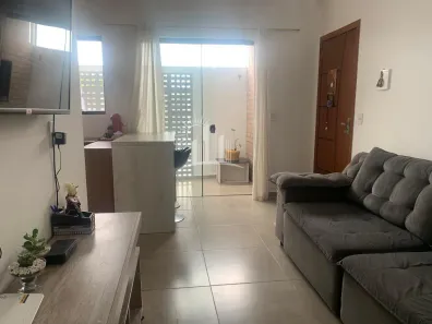 Apartamento com 2 Quartos para alugar, 60m² no Itacolomi, Balneário Piçarras