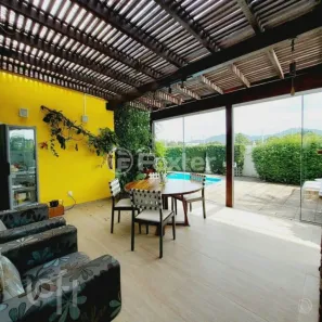 Casa com 4 Quartos à venda, 317m² no Campeche, Florianópolis