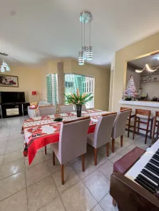Casa com 3 Quartos à venda, 177m² no Luzia, Aracaju