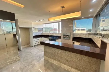 Apartamento com 3 Quartos para alugar, 100m² no Areal, Brasília