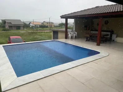 Casa de Condomínio com 5 Quartos para alugar, 256m² no Gravatá Centro, Gravatá