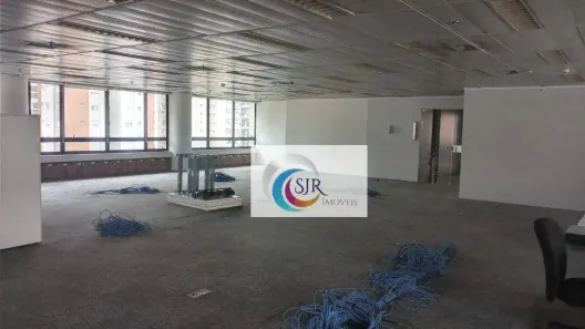 Sala Comercial para alugar, 374m² no Vila Olímpia, São Paulo