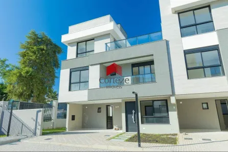 Sobrado com 3 Quartos à venda, 161m² no Santa Felicidade, Curitiba