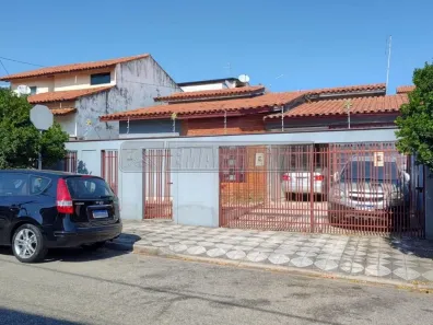 Casa com 3 Quartos à venda, 133m² no Jardim São Guilherme, Sorocaba
