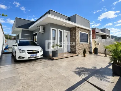Casa com 3 Quartos para alugar, 78m² no Bela Vista, Palhoça
