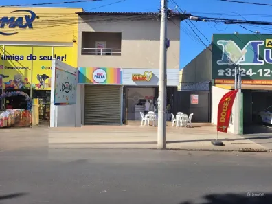 Apartamento com 2 Quartos para alugar, 90m² no Dona Zulmira, Uberlândia