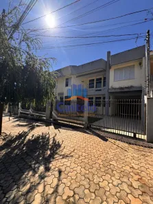 Sobrado com 2 Quartos para alugar, 310m² no Zona II, Umuarama