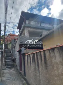 Casa com 3 Quartos à venda, 140m² no Quissama, Petrópolis
