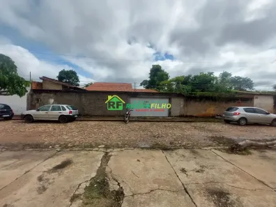 Casa com 5 Quartos à venda, 500m² no Piçarreira, Teresina