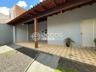 Casa com 3 Quartos à venda, 137m² no Granada, Uberlândia