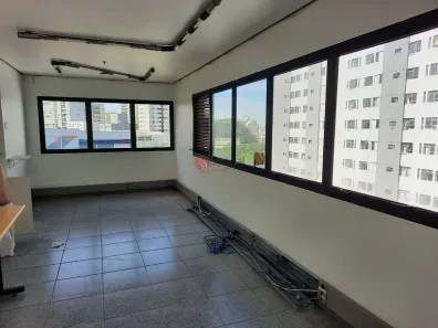 Sala Comercial à venda, 30m² no Liberdade, São Paulo