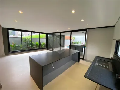 Casa de Condomínio com 3 Quartos à venda, 337m² no Jardim São Pedro, Mogi das Cruzes