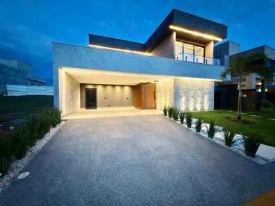 Casa de Condomínio com 4 Quartos à venda, 349m² no Jardins Capri, Senador Canedo