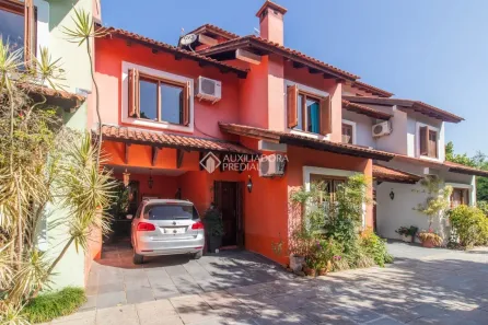 Casa com 3 Quartos à venda, 178m² no Ipanema, Porto Alegre
