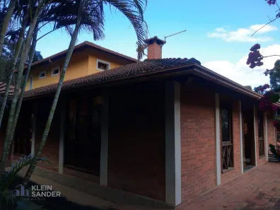 Casa de Condomínio com 3 Quartos à venda, 320m² no Cônego, Nova Friburgo