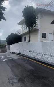 Casa com 4 Quartos à venda, 641m² no Serraria, São José