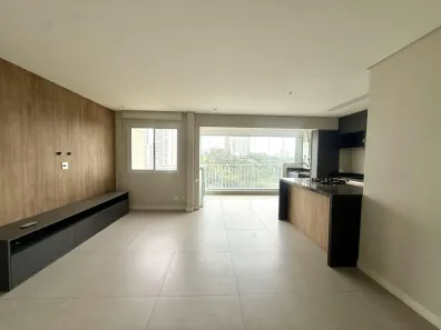 Apartamento com 2 Quartos para alugar, 69m² no Alphaville Empresarial, Barueri