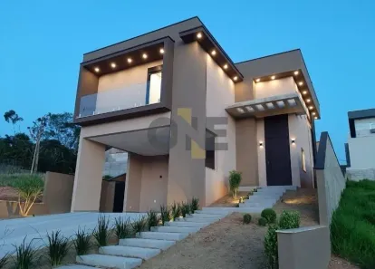 Casa de Condomínio com 4 Quartos à venda, 370m² no Parque Dom Henrique, Cotia