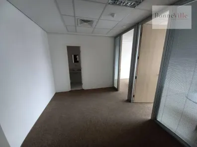 Sala Comercial para venda ou aluguel, 41m² no Jardim das Acácias, São Paulo