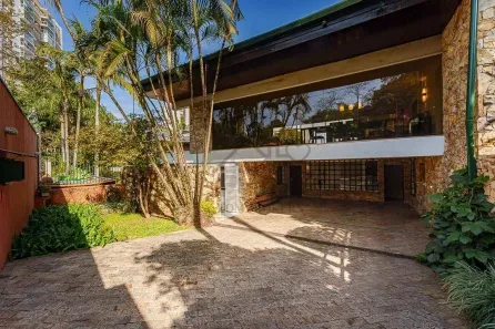 Casa com 5 Quartos à venda, 450m² no Santo Amaro, São Paulo