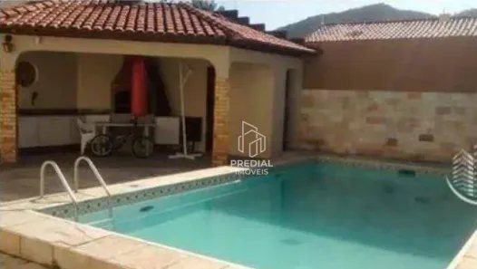 Casa com 5 Quartos à venda, 260m² no Piratininga, Niterói